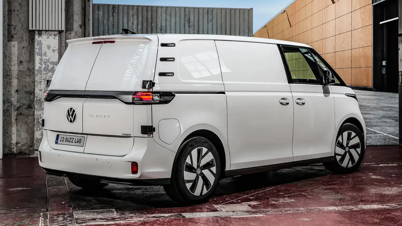 Uzun şasili Volkswagen ID. Buzz Cargo tanıtıldı: LOG fotoğrafı (2)