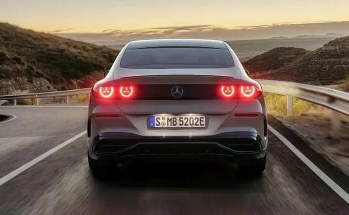 Elektrikli Mercedes C-Serisi Türkiye fiyatı açıklandı: DonanımHaber fotoğrafı (3)