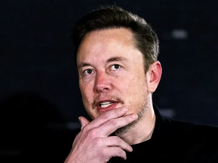 Elon Musk'ın Amazon'a rakip olabilecek yeni bir alışveriş platformu kurma ihtimalini temsil eden kavramsal görsel