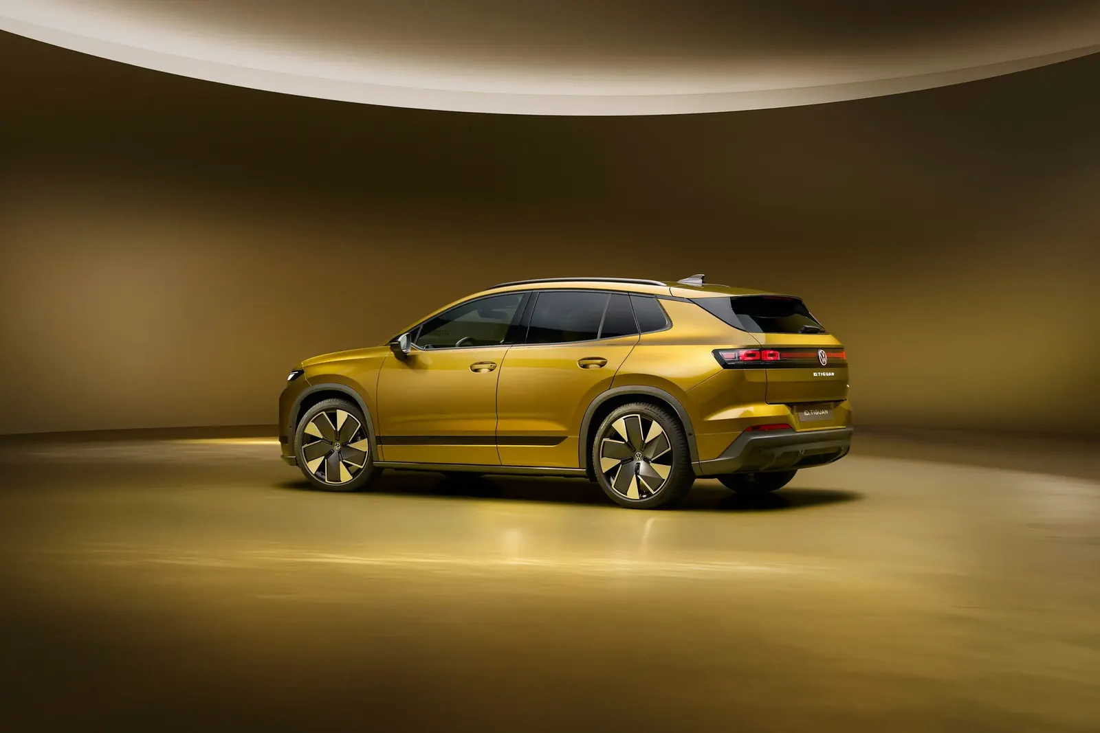 Volkswagen ID. Tiguan tanıtıldı: Carscoops fotoğrafı (4)