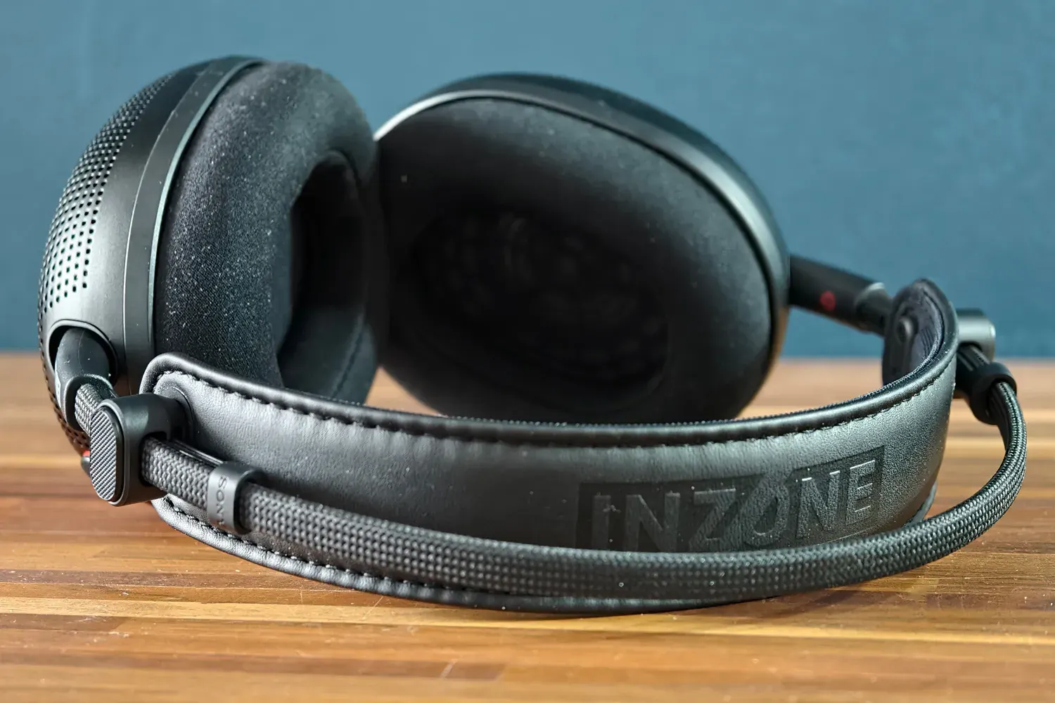 Sony InZone H6 Air review headband