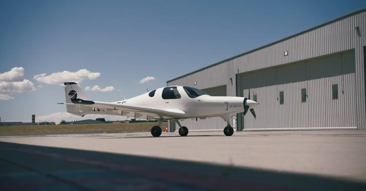 Two hours of flight time on a single charge